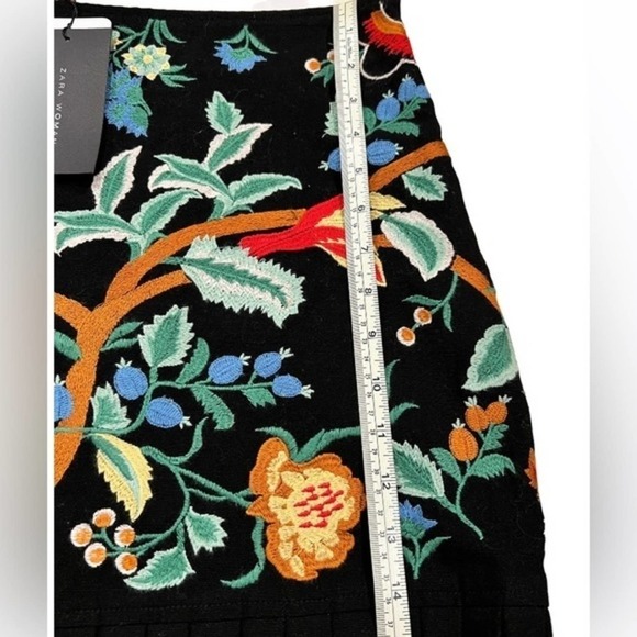 ZARA Woman Embroidered Pleated Hem Mini‎ Skirt Size XS NWT - Picture 9 of 13